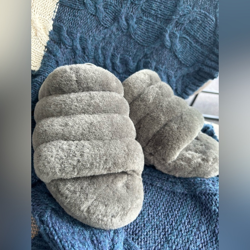 Sling back UGG slippers